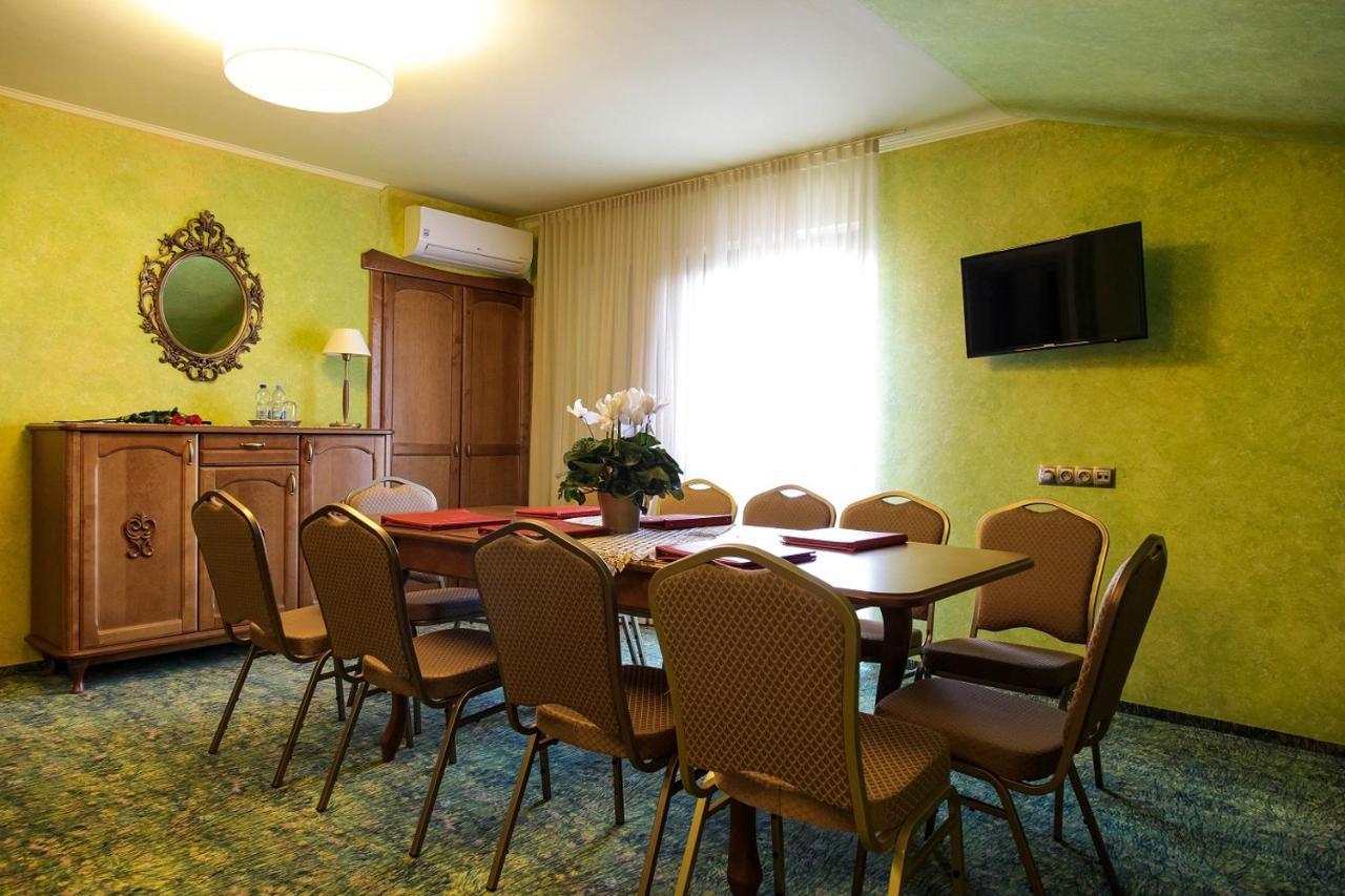 Hotel Ksiecia Jozefa Poznań Esterno foto